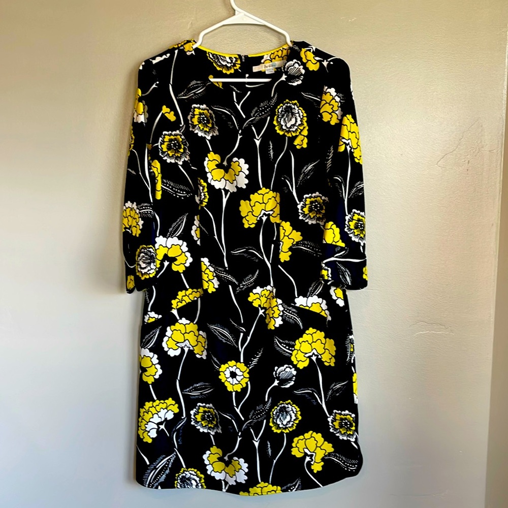 Boden “Isabelle” Navy Maritime Floral, size 6, perfect condition